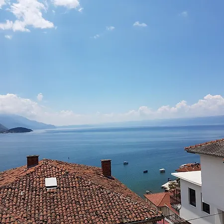 Meli Apartment Ohrid Buitenkant foto