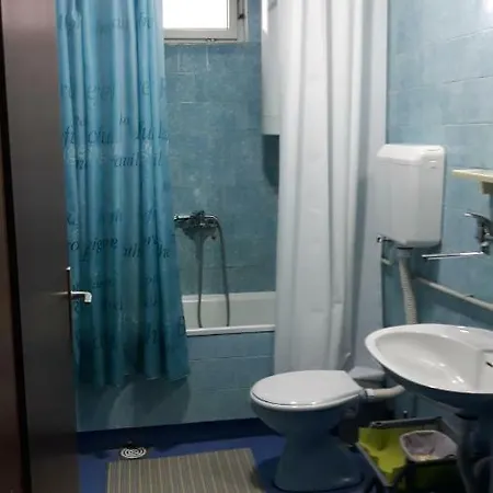 Meli Apartment Ohrid Buitenkant foto