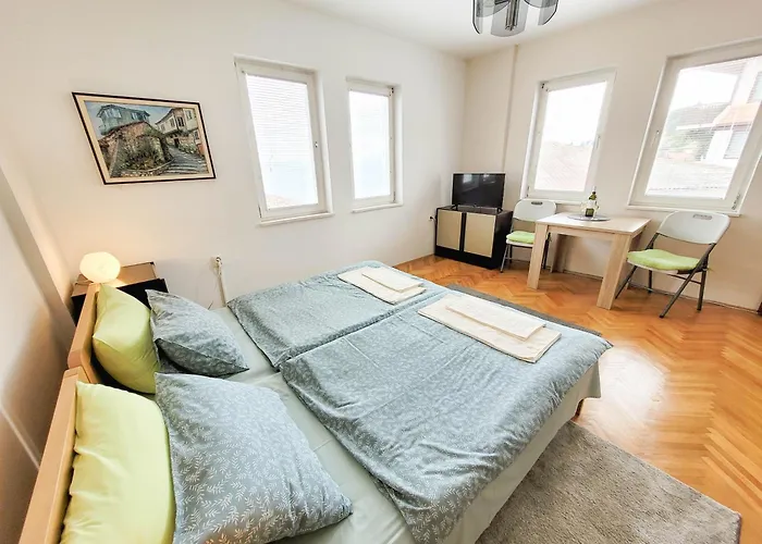 Meli Apartment