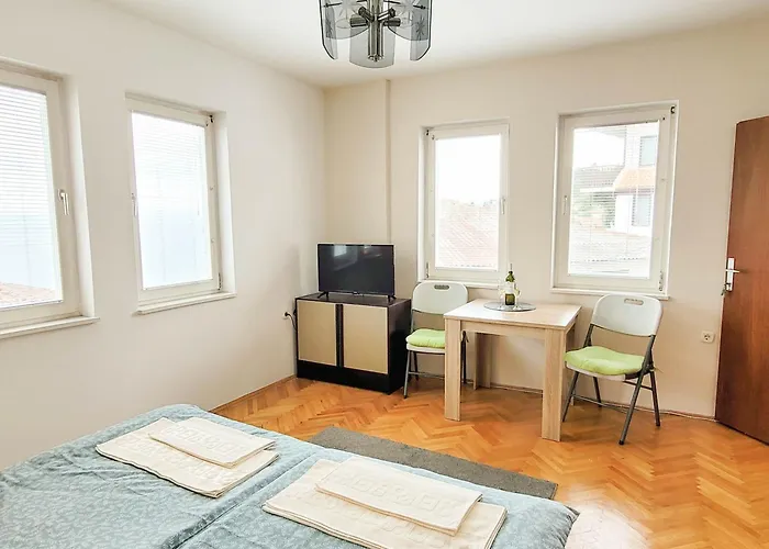 Meli Apartment