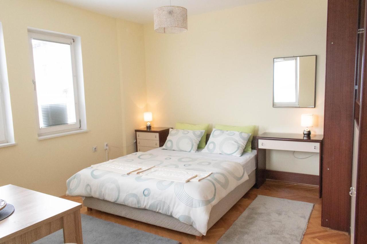 Meli Apartment *